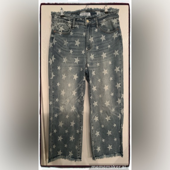 Judy Blue Denim - Judy Blue High Waist Denim Star Print Cropped Straight Jeans. Waist 30/Size 11.